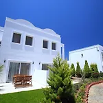 Ξενοδοχείο με διαμερίσματα Mer-can Story Yalıkavak