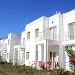 Ξενοδοχείο με διαμερίσματα Mer-can Story Yalıkavak