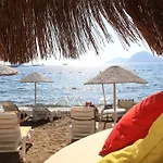 Ξενοδοχείο με διαμερίσματα Mer-can Story 4*