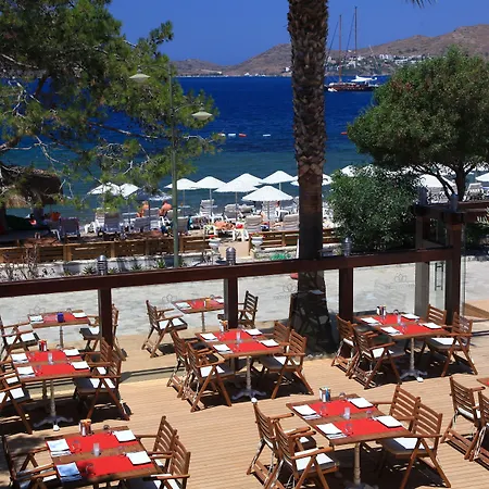 Mer-can Story Aparthotel 4*