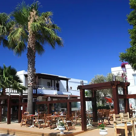 梅尔肯斯托里公寓酒店 4* 亚力卡瓦克